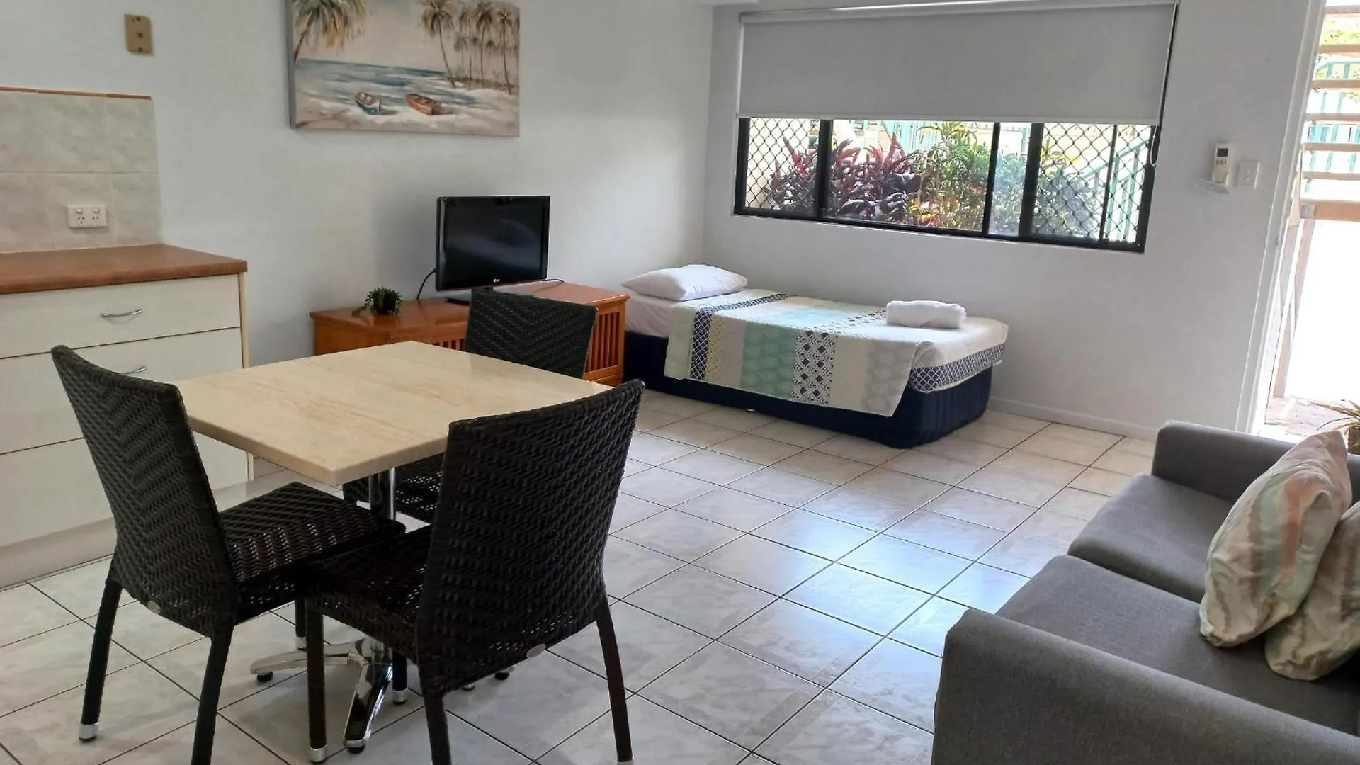Aparthotel Palm Waters Holiday Villas Townsville